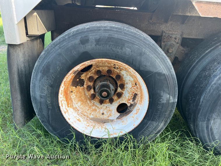 image for item DS2450 2007 Timpte Supper Hopper  grain trailer