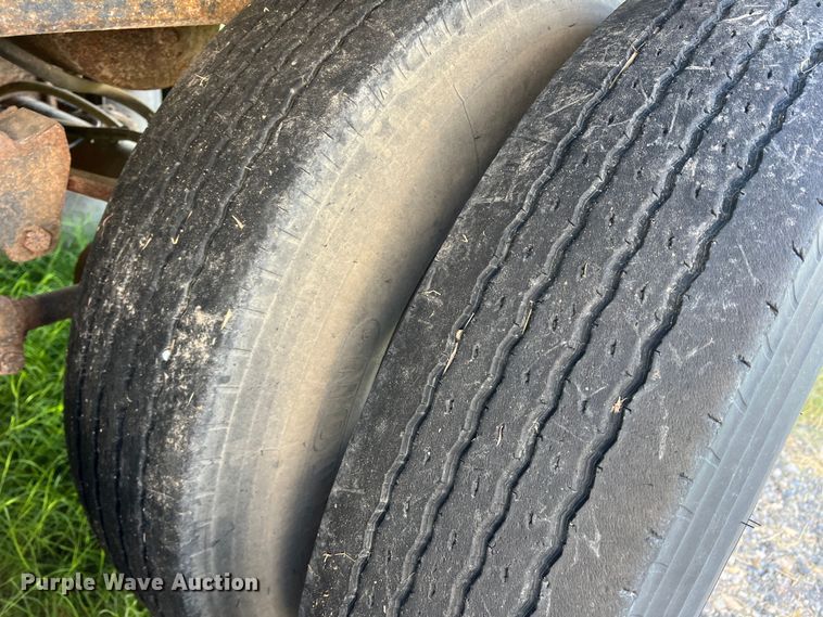 image for item DS2450 2007 Timpte Supper Hopper  grain trailer