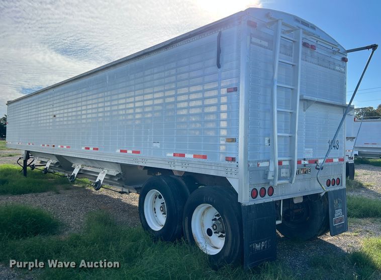 image for item DS2451 2001 Timpte Super Hopper  grain trailer