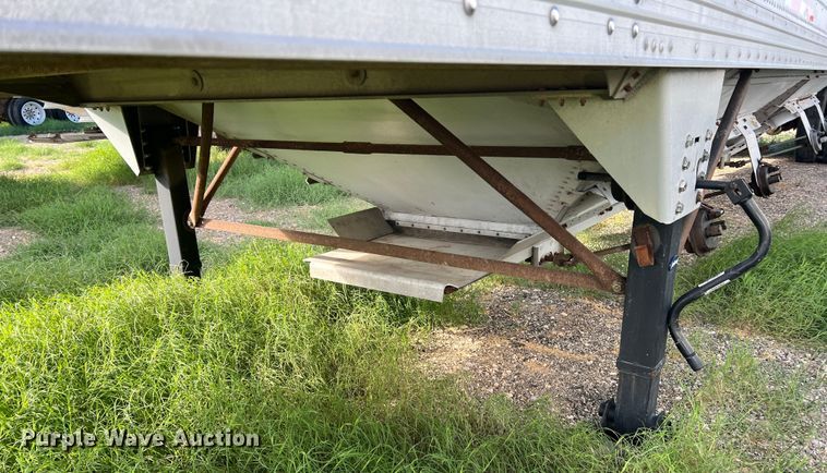 image for item DS2451 2001 Timpte Super Hopper  grain trailer