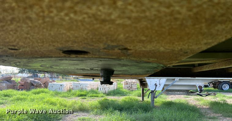 image for item DS2451 2001 Timpte Super Hopper  grain trailer