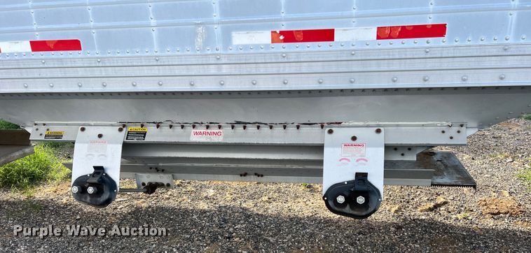 image for item DS2451 2001 Timpte Super Hopper  grain trailer