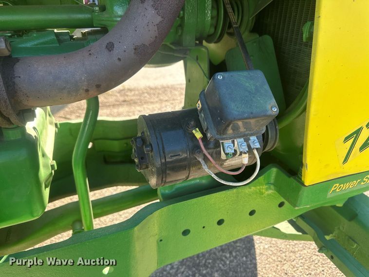 image for item IU9034 1958 John Deere 720  tractor