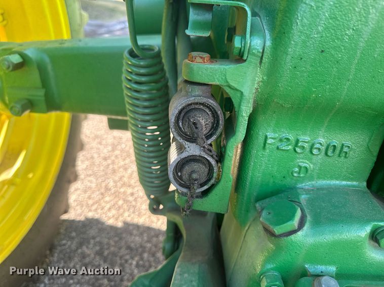 image for item IU9034 1958 John Deere 720  tractor