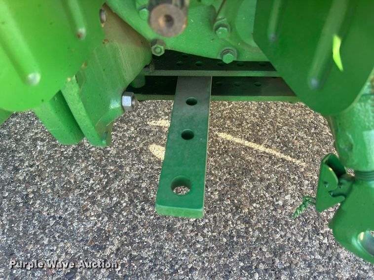 image for item IU9034 1958 John Deere 720  tractor