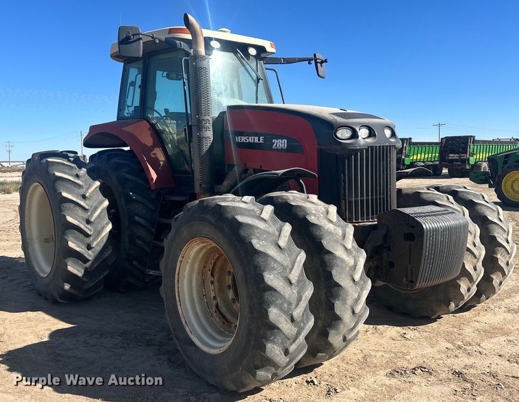 image for item IU9039 Versatile 280  MFWD tractor