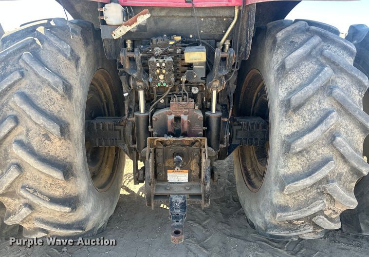 image for item IU9039 Versatile 280  MFWD tractor