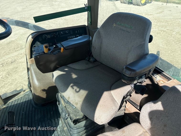 image for item IU9040 2008 John Deere 8430  MFWD tractor