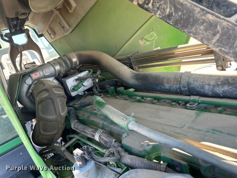 image for item IU9040 2008 John Deere 8430  MFWD tractor