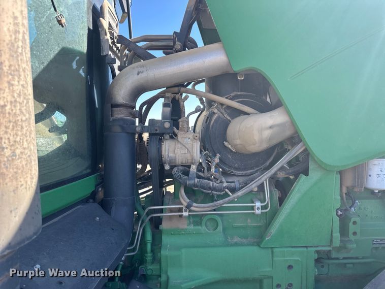 image for item IU9040 2008 John Deere 8430  MFWD tractor