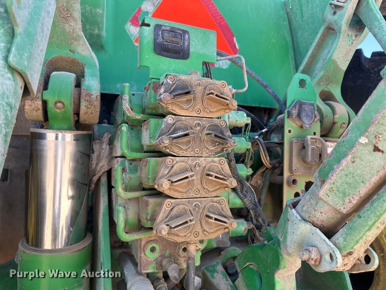 image for item IU9040 2008 John Deere 8430  MFWD tractor