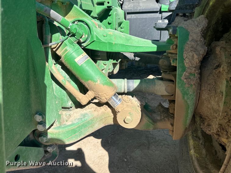 image for item IU9040 2008 John Deere 8430  MFWD tractor