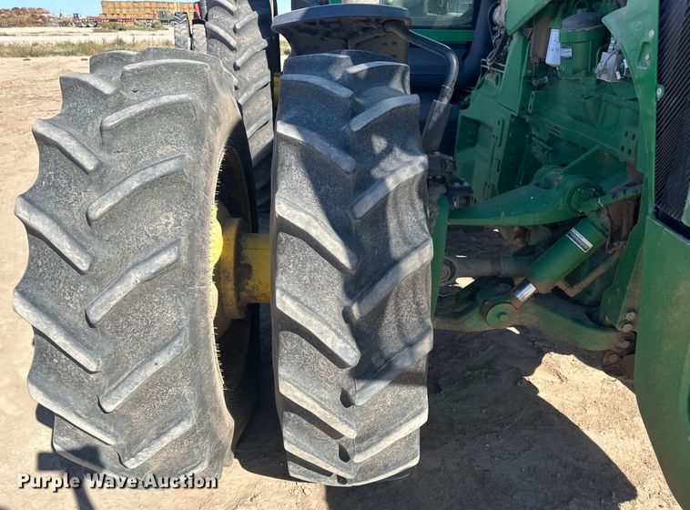 image for item IU9040 2008 John Deere 8430  MFWD tractor