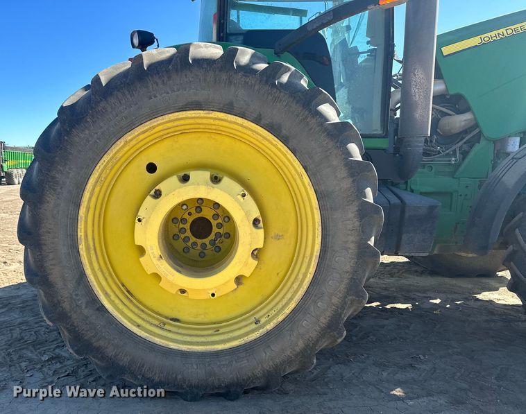 image for item IU9040 2008 John Deere 8430  MFWD tractor