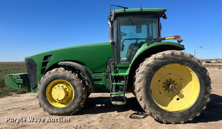 image for item IU9041 2006 John Deere 8430  MFWD tractor