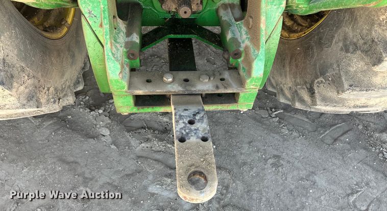 image for item IU9041 2006 John Deere 8430  MFWD tractor