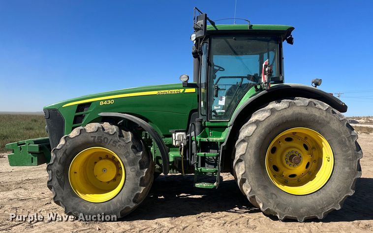 image for item IU9042 2008 John Deere 8430  MFWD tractor