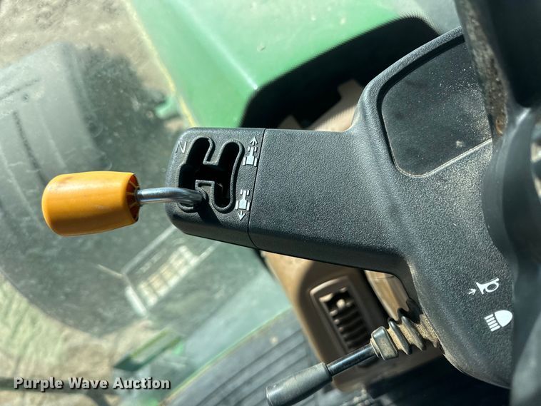 image for item IU9042 2008 John Deere 8430  MFWD tractor