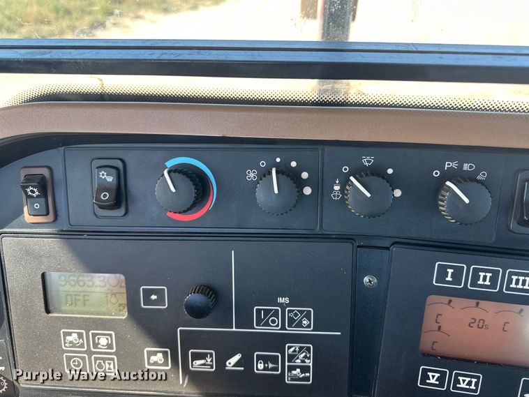 image for item IU9042 2008 John Deere 8430  MFWD tractor