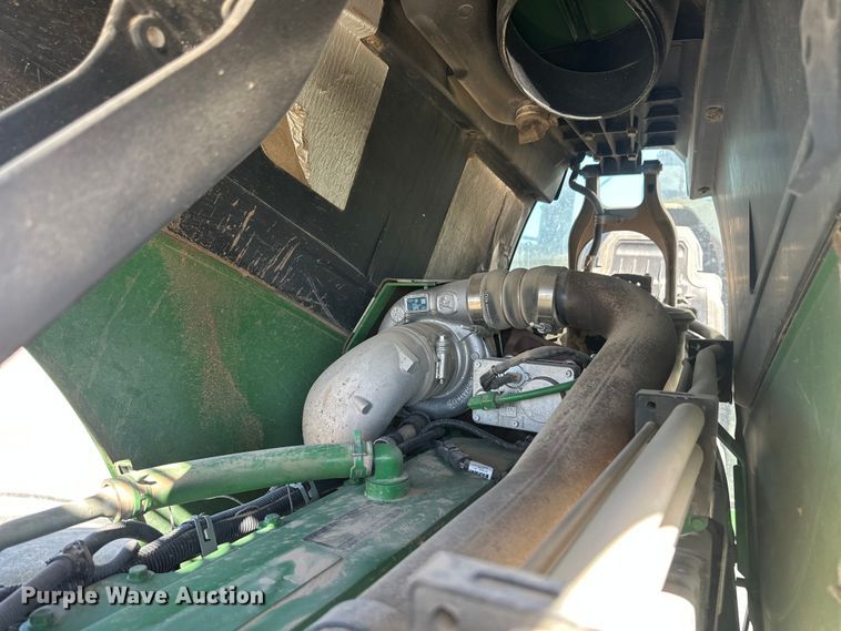 image for item IU9042 2008 John Deere 8430  MFWD tractor