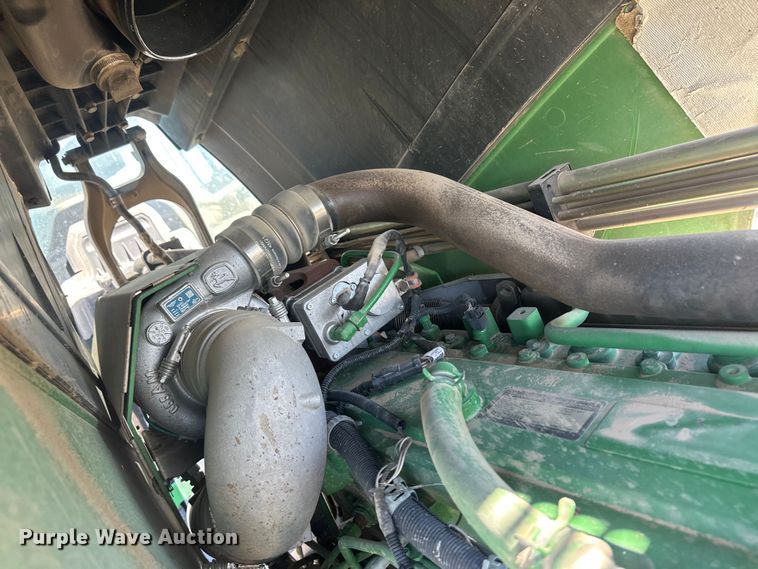 image for item IU9042 2008 John Deere 8430  MFWD tractor