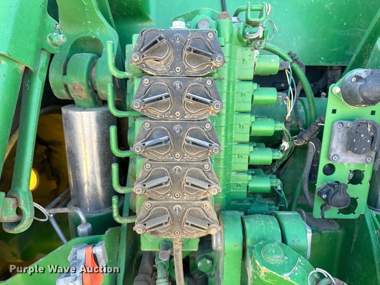 image for item IU9042 2008 John Deere 8430  MFWD tractor