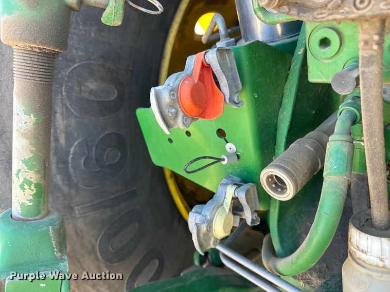 image for item IU9042 2008 John Deere 8430  MFWD tractor