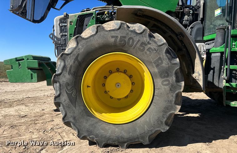 image for item IU9042 2008 John Deere 8430  MFWD tractor