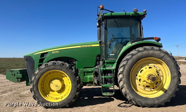 image for item IU9043 2008 John Deere 8330  MFWD tractor