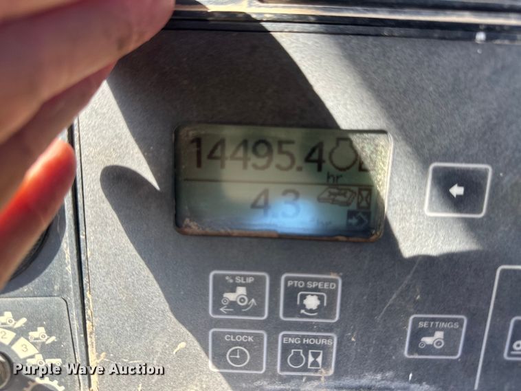 image for item IU9043 2008 John Deere 8330  MFWD tractor