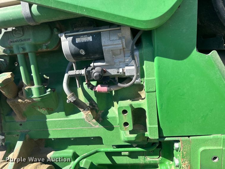 image for item IU9043 2008 John Deere 8330  MFWD tractor