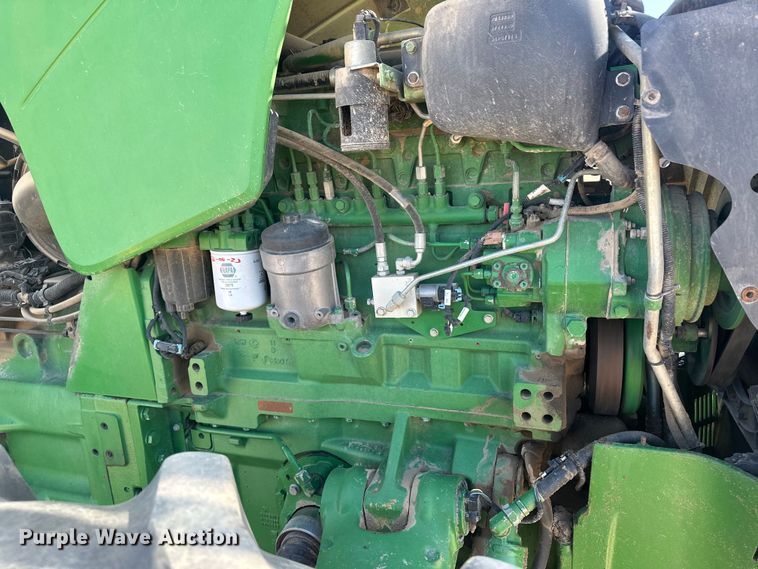 image for item IU9043 2008 John Deere 8330  MFWD tractor