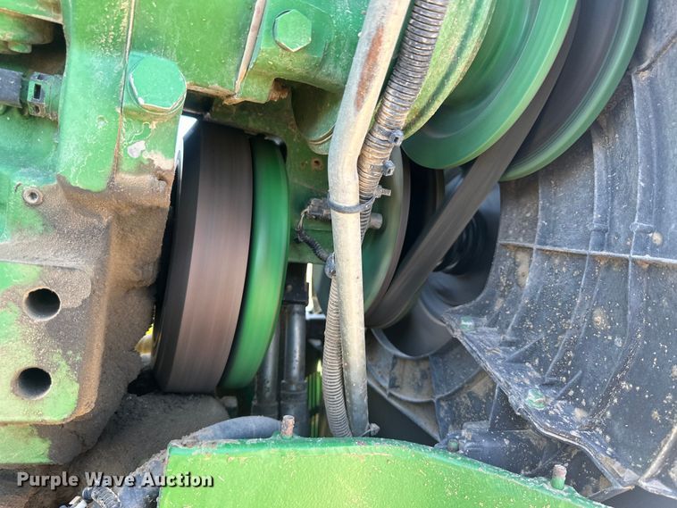 image for item IU9043 2008 John Deere 8330  MFWD tractor