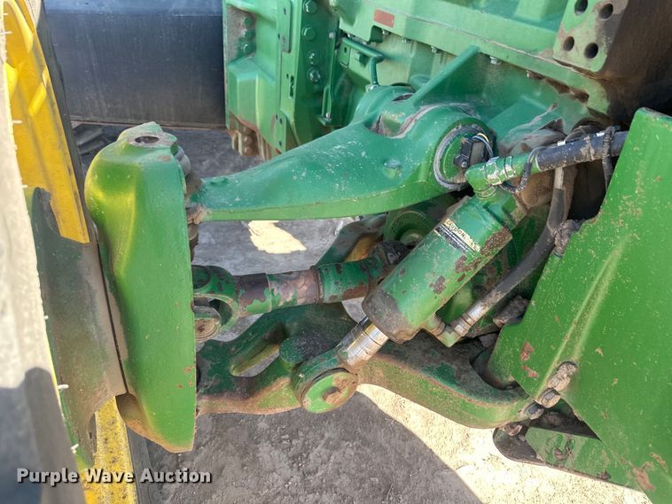 image for item IU9043 2008 John Deere 8330  MFWD tractor