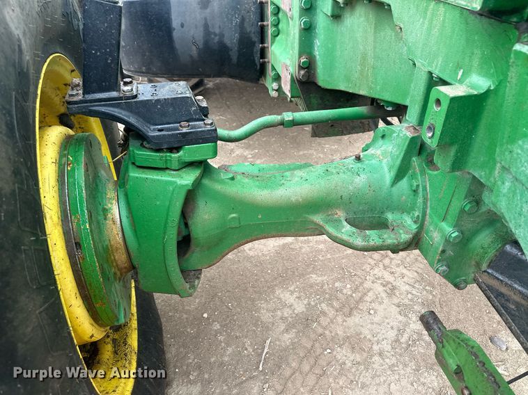 image for item IU9044 2007 John Deere 8430  MFWD tractor