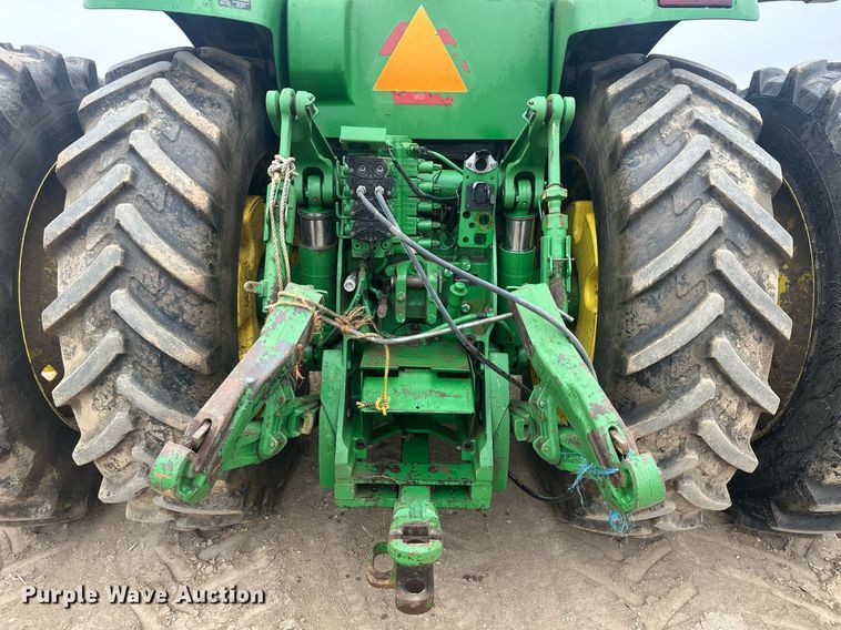 image for item IU9044 2007 John Deere 8430  MFWD tractor