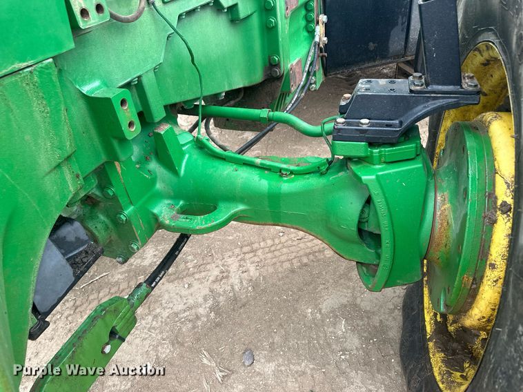 image for item IU9044 2007 John Deere 8430  MFWD tractor