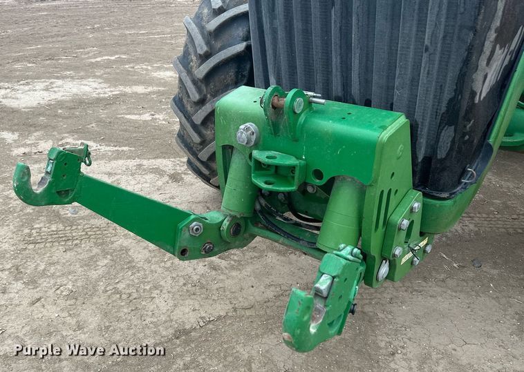 image for item IU9044 2007 John Deere 8430  MFWD tractor