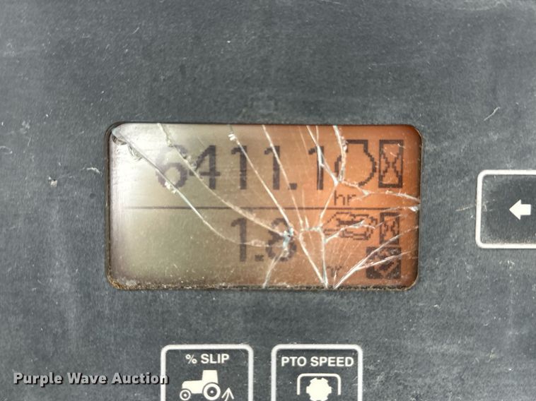 image for item IU9044 2007 John Deere 8430  MFWD tractor