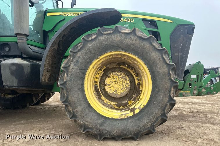 image for item IU9044 2007 John Deere 8430  MFWD tractor