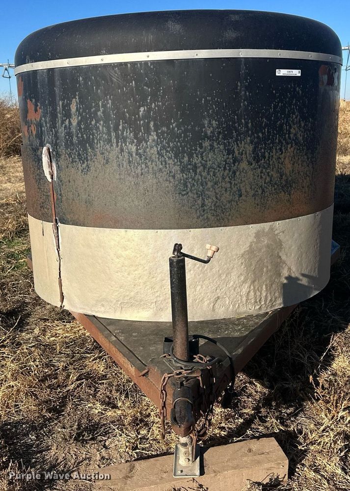 image for item IU9078 Shop built  livestock trailer