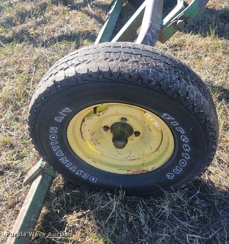 image for item JG9709 (2) John Deere hay rakes