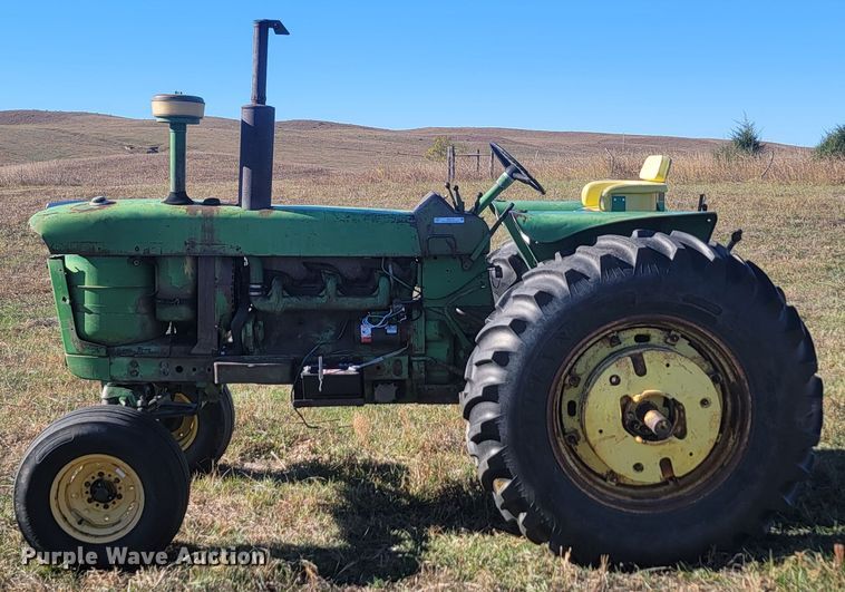 image for item JG9710 1961 John Deere 4010  tractor