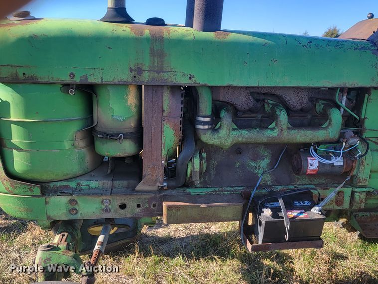 image for item JG9710 1961 John Deere 4010  tractor