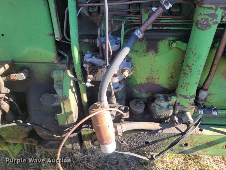 image for item JG9710 1961 John Deere 4010  tractor