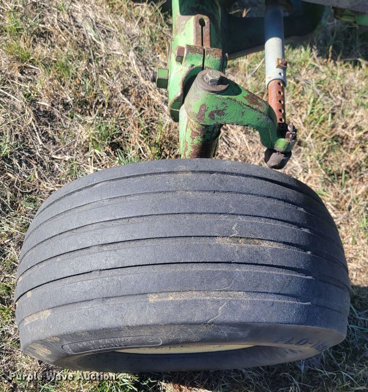 image for item JG9710 1961 John Deere 4010  tractor