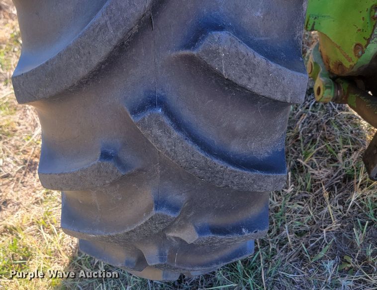 image for item JG9710 1961 John Deere 4010  tractor