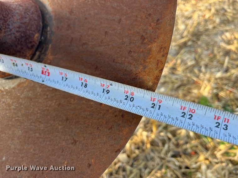 image for item LD9792 John Deere 630  tandem disk