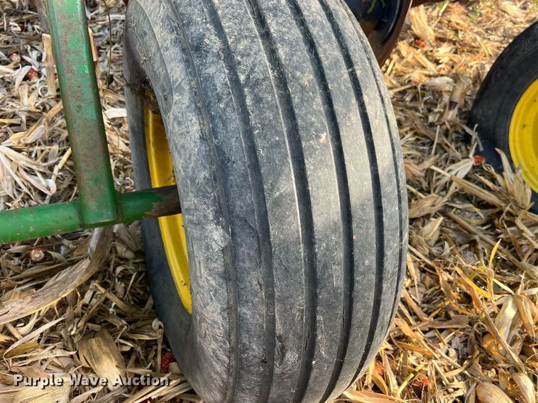 image for item LD9792 John Deere 630  tandem disk