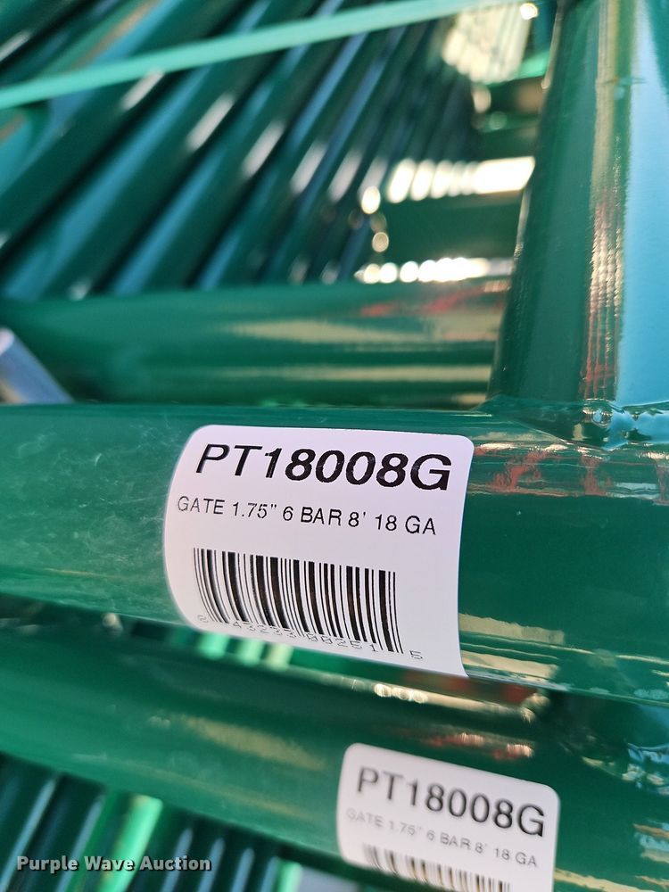 image for item LM9201 (15) B&W livestock gates